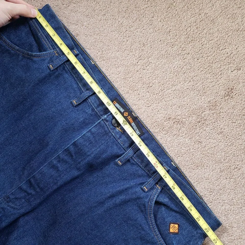 NWOT Wrangler Cowboy Cut Flame Resistant Size 44x32 Mens Blue Denim Jeans CAT2